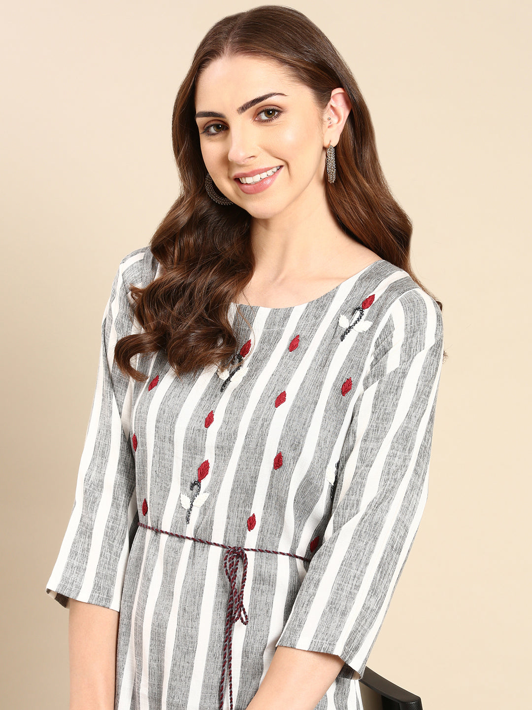 Women's Grey Printed Straight Kurta