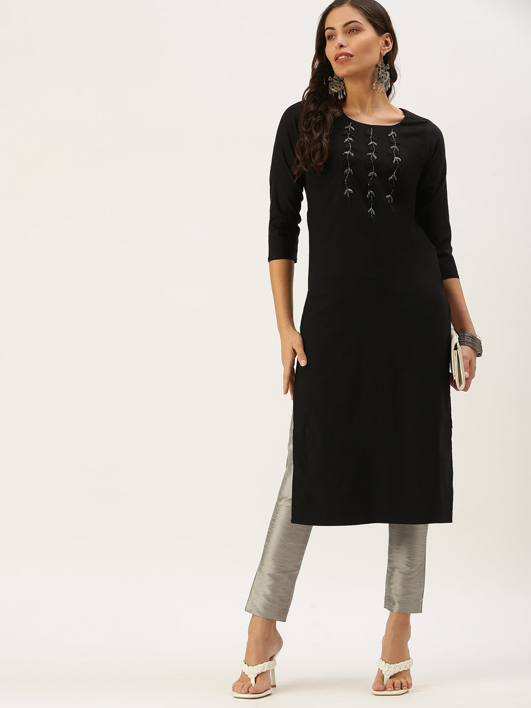 Women's Black Solid Straight Kurta