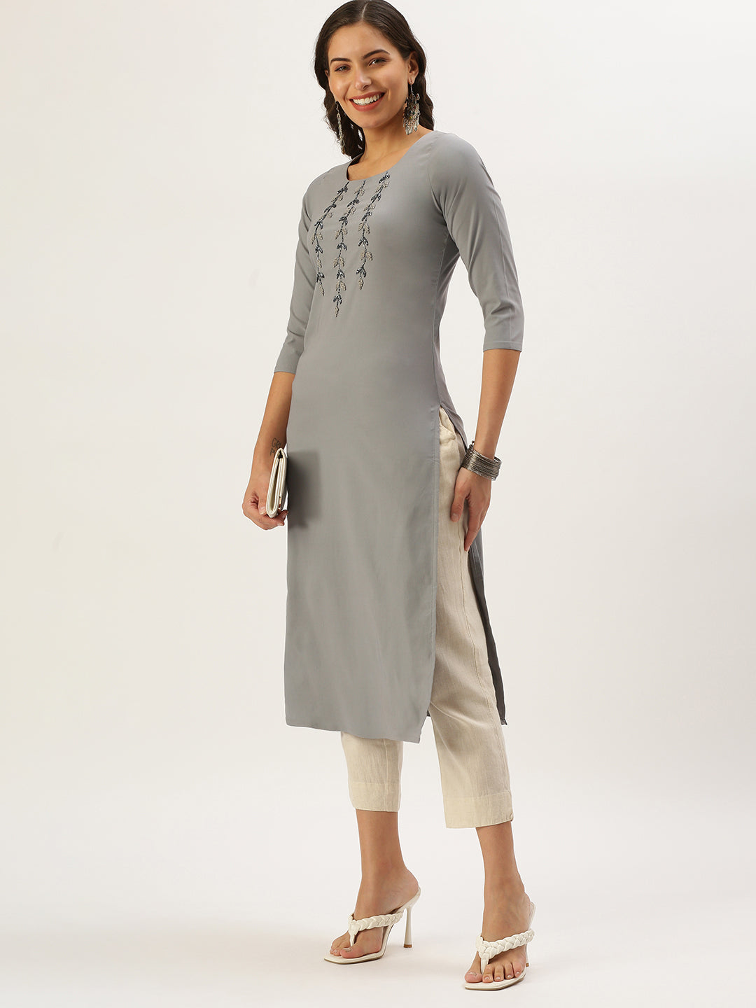 Women's Grey Solid Straight Kurta