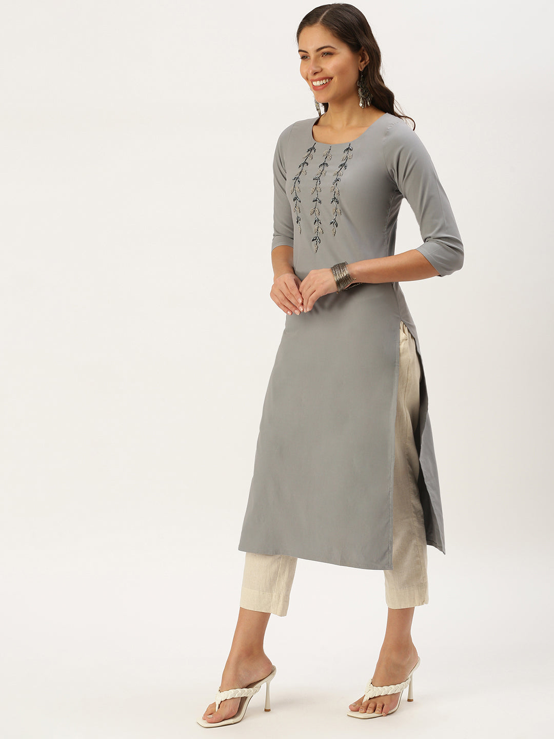 Women's Grey Solid Straight Kurta