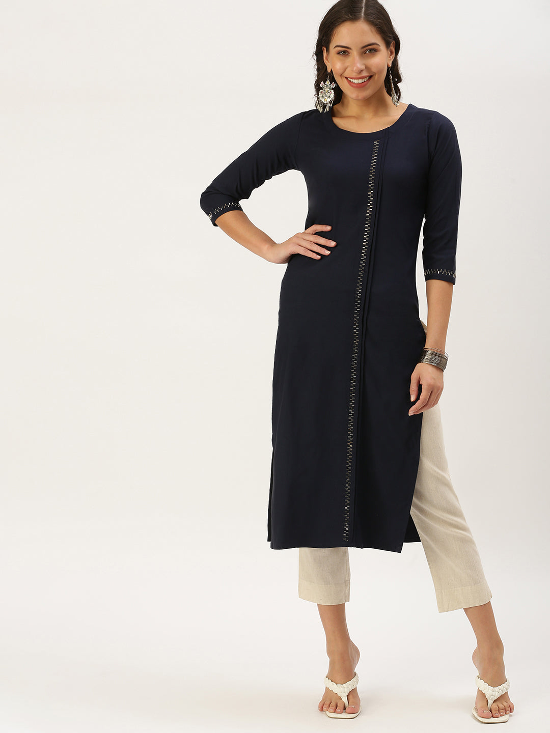 Women's Navy Blue Solid Straight Kurta