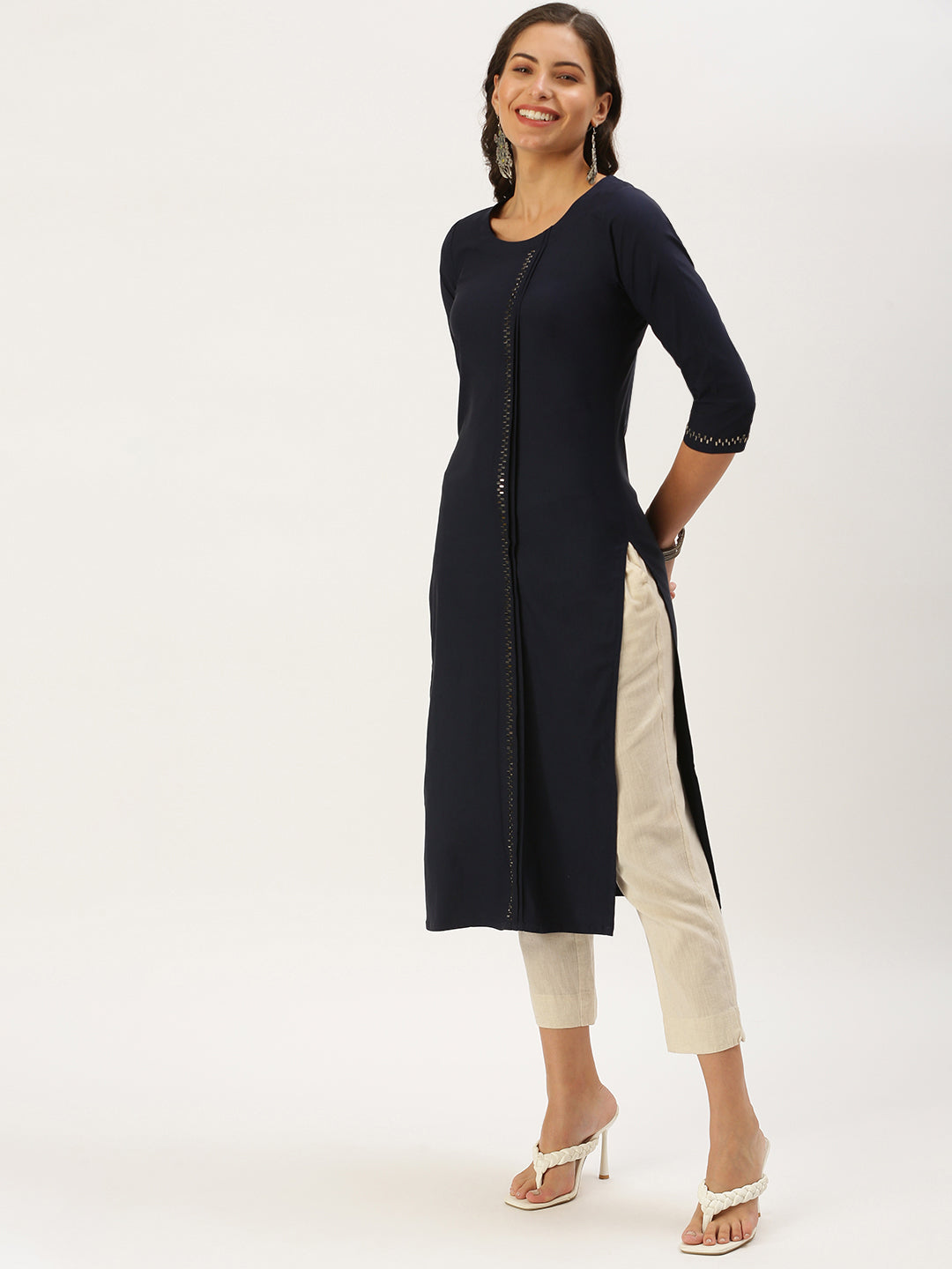 Women's Navy Blue Solid Straight Kurta