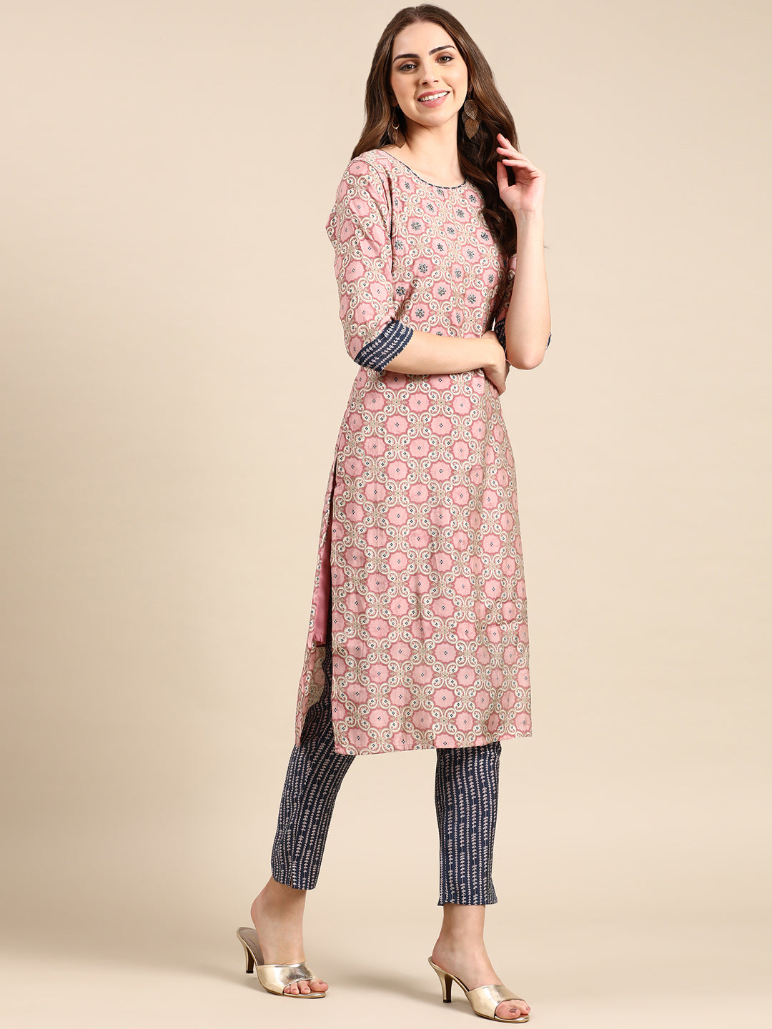 Women's Pink Printed Kurta Set