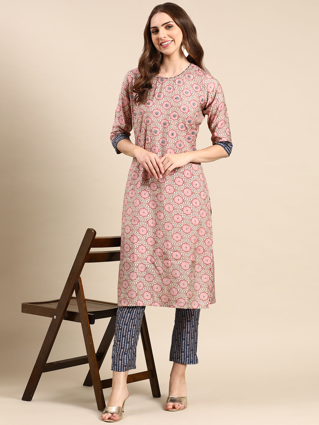 Women's Pink Printed Kurta Set