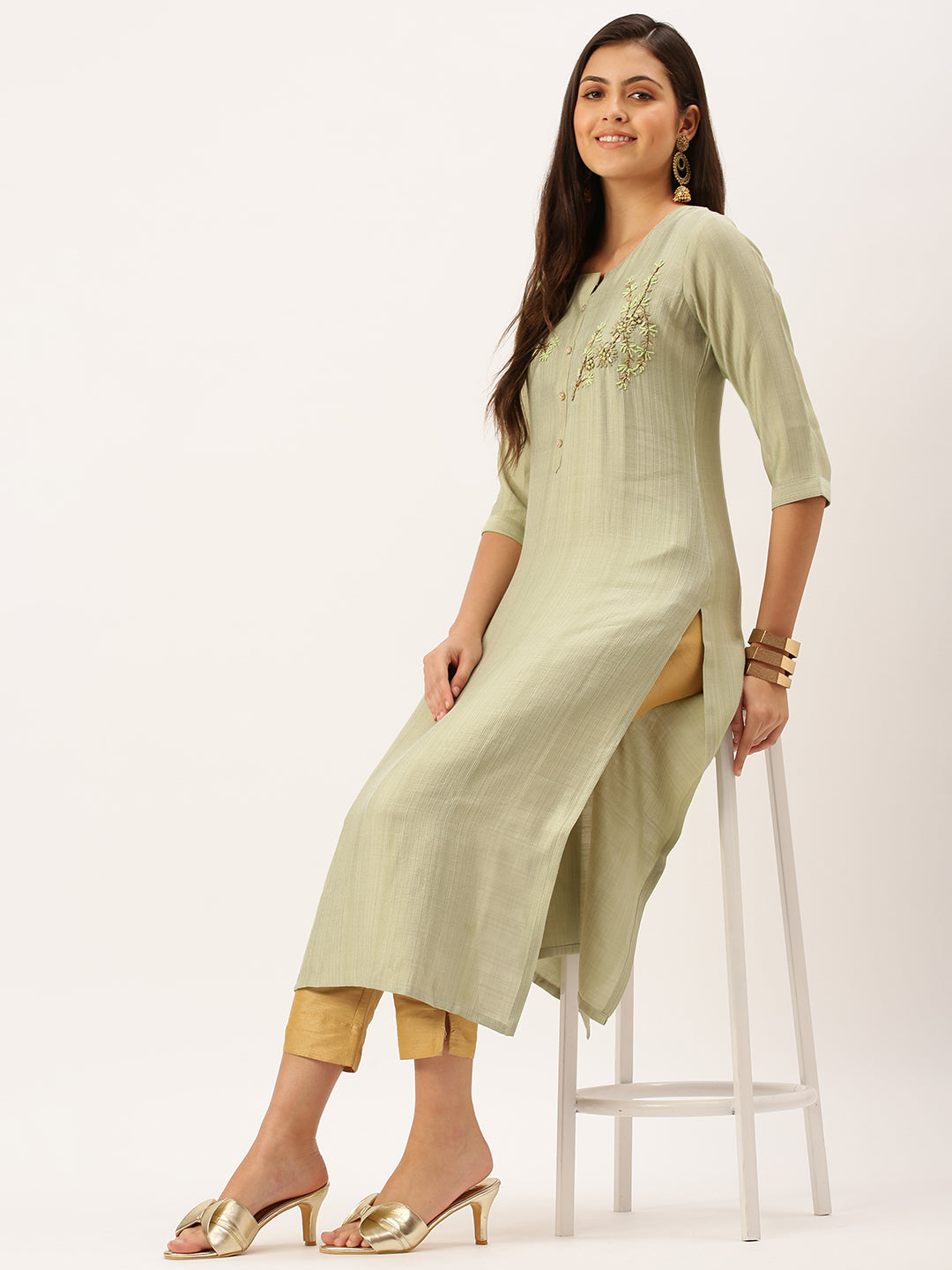 Women's Green Solid Straight Kurta