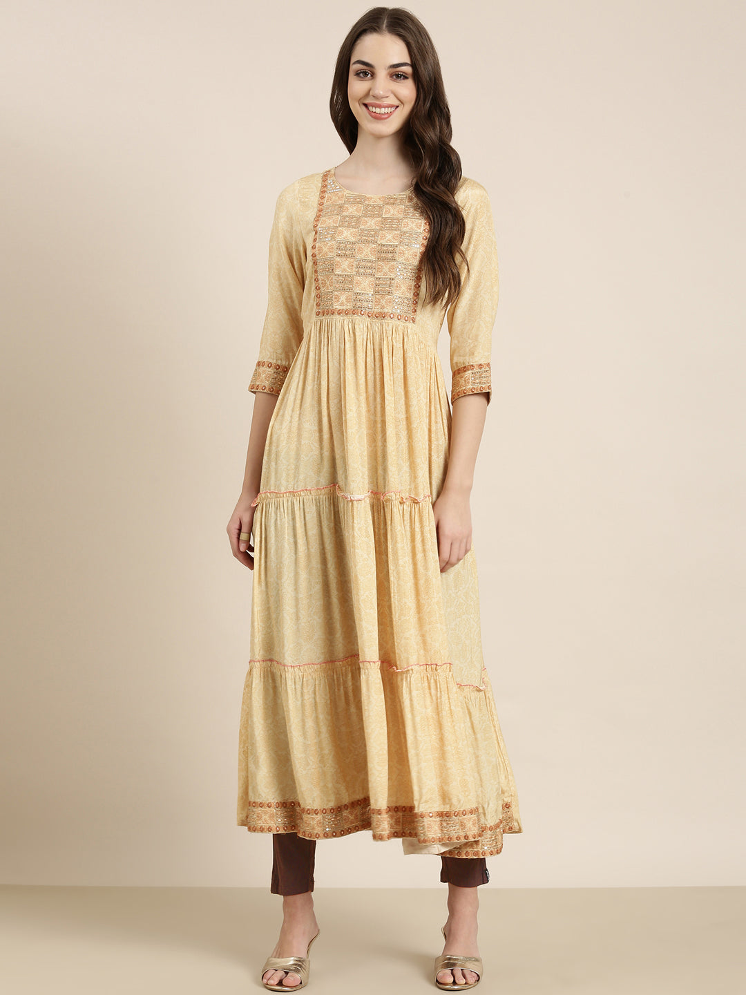 Women Yellow Floral Anarkali Kurta