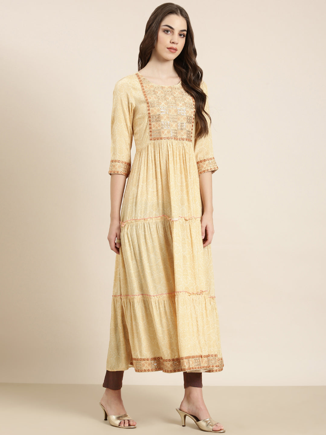 Women Yellow Floral Anarkali Kurta