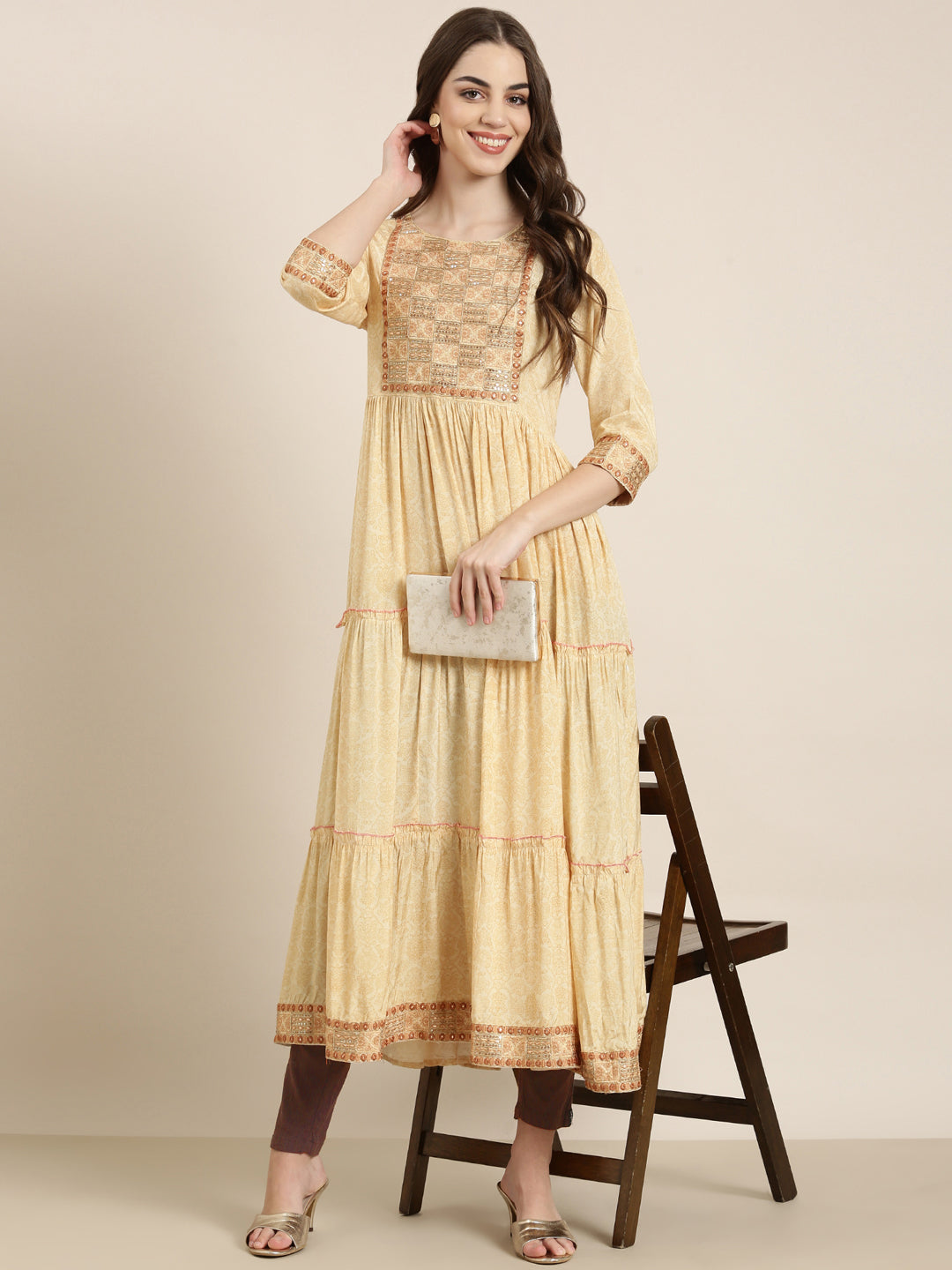 Women Yellow Floral Anarkali Kurta