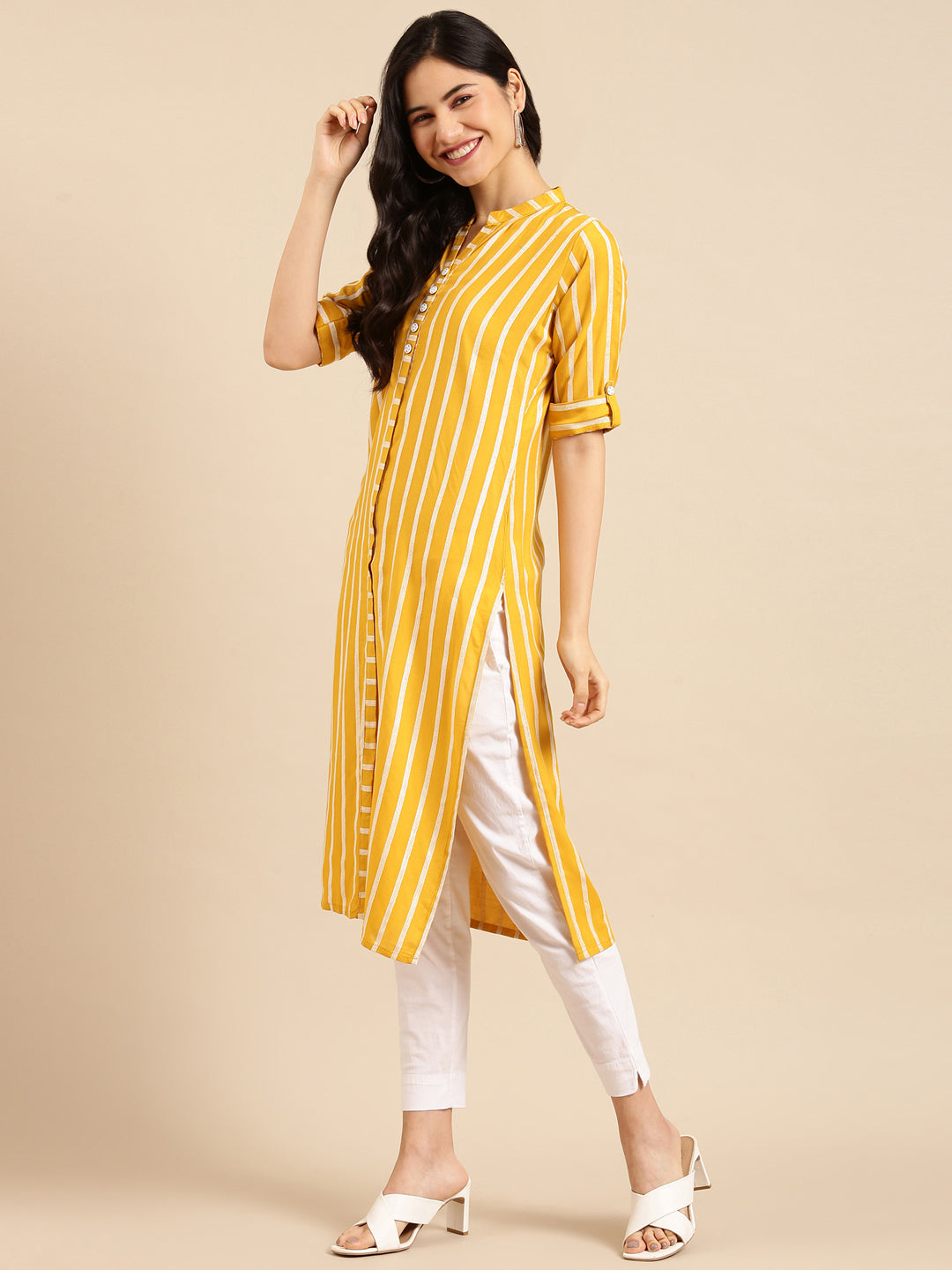 Women's Mustard Printed Straight Kurta