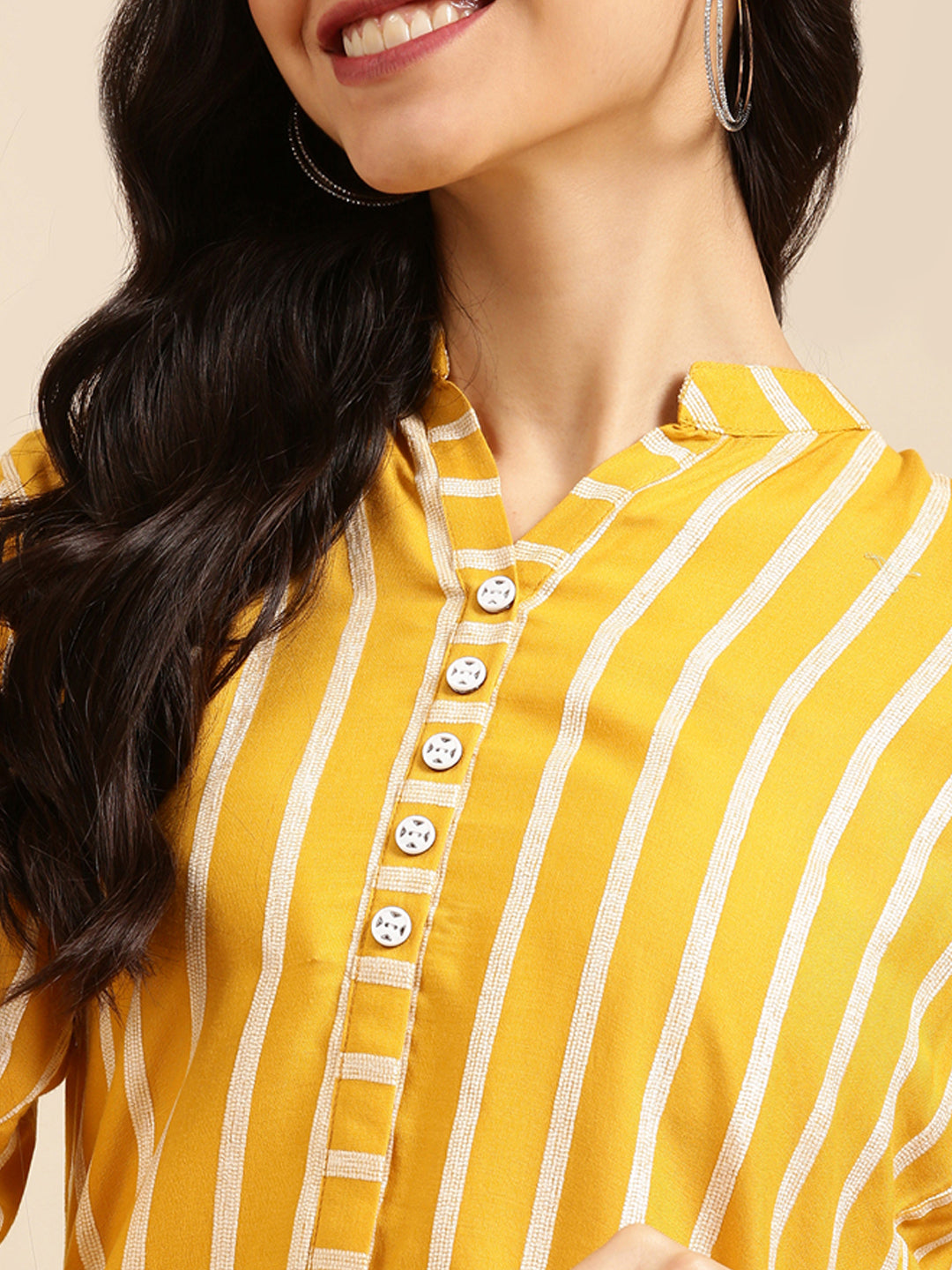 Women's Mustard Printed Straight Kurta