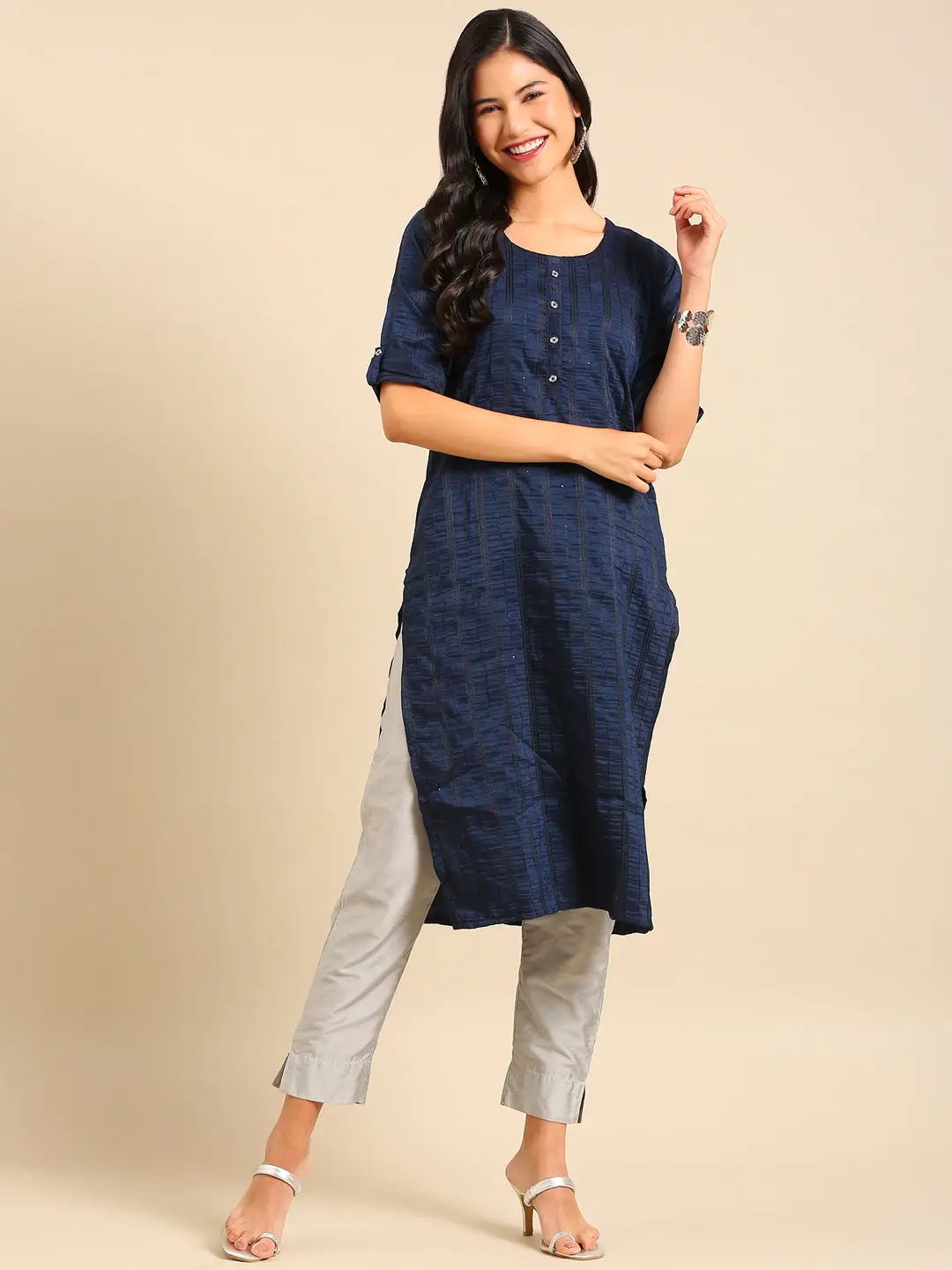 Women's Navy Blue Embellished Straight Kurta