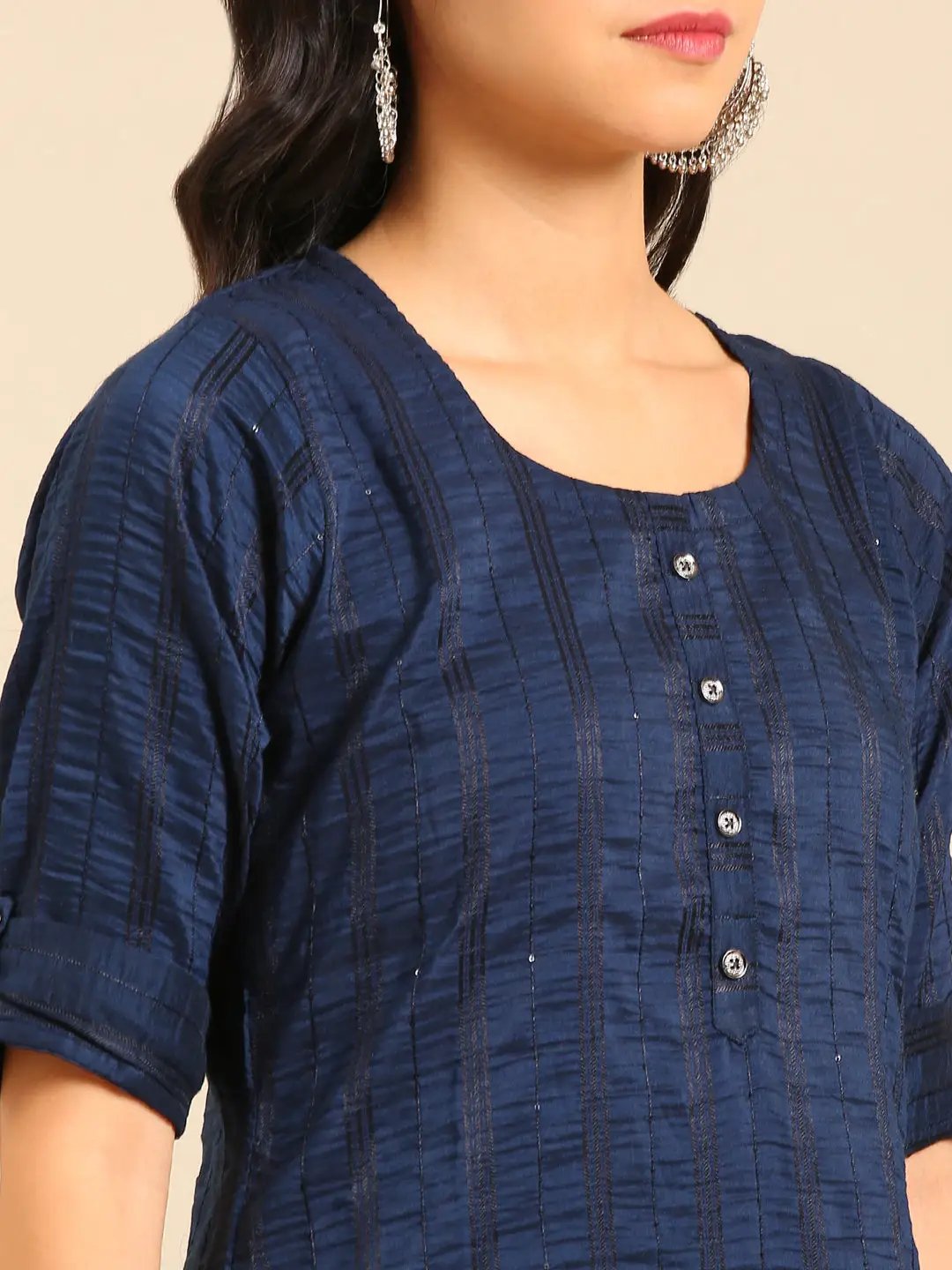 Women's Navy Blue Embellished Straight Kurta