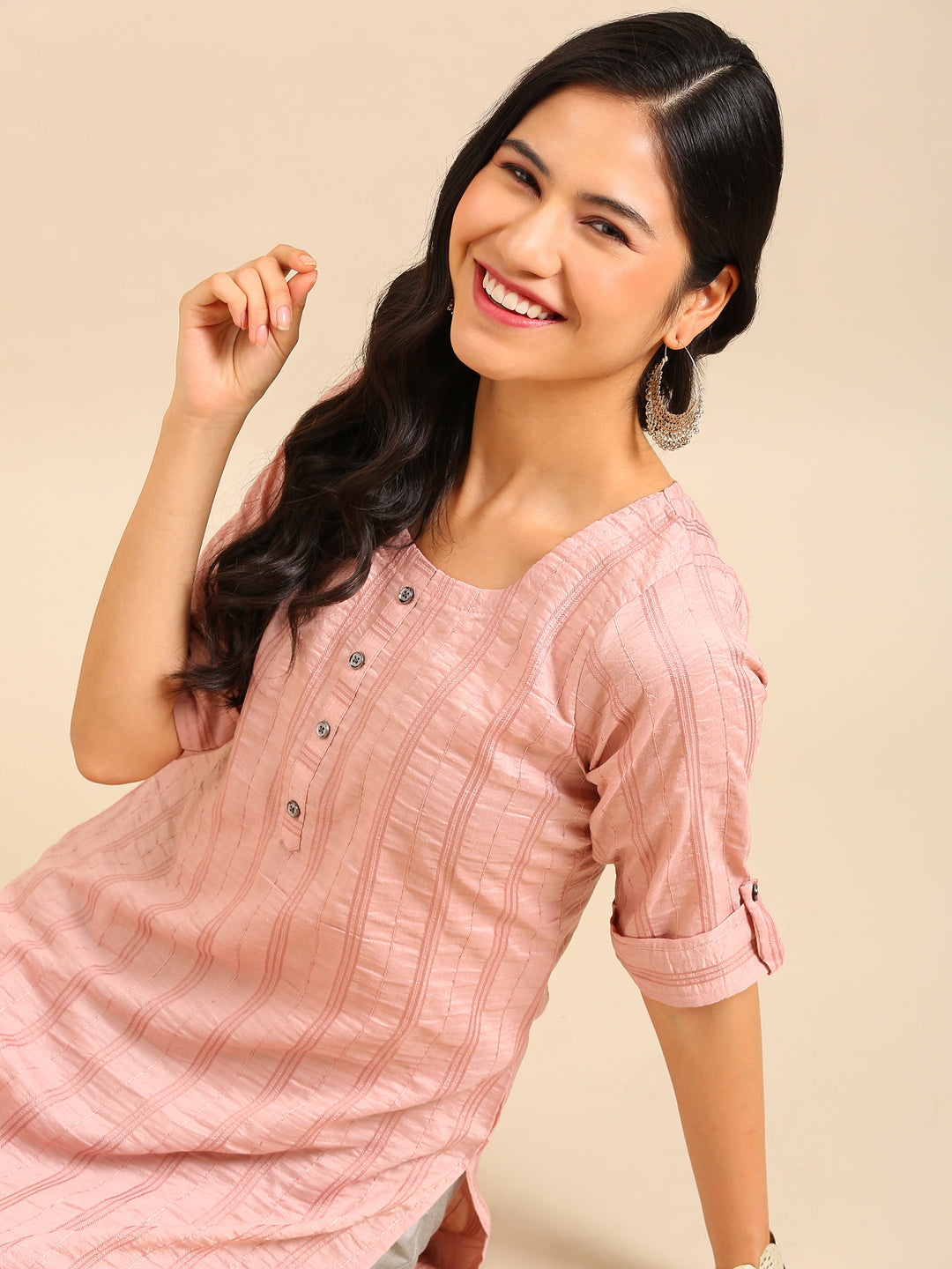 Women's Pink Embellished Straight Kurta