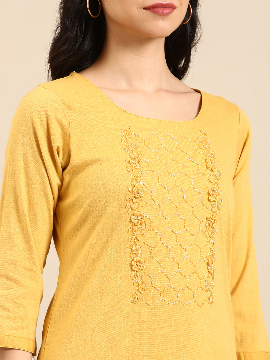 Women's Yellow Solid Kurta Set