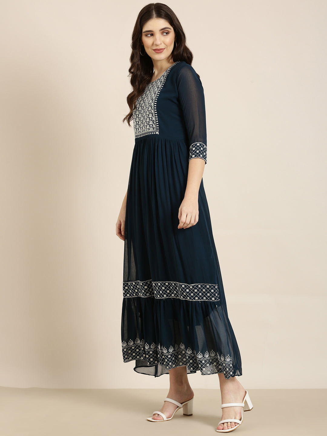 Women Teal Solid Anarkali Kurta