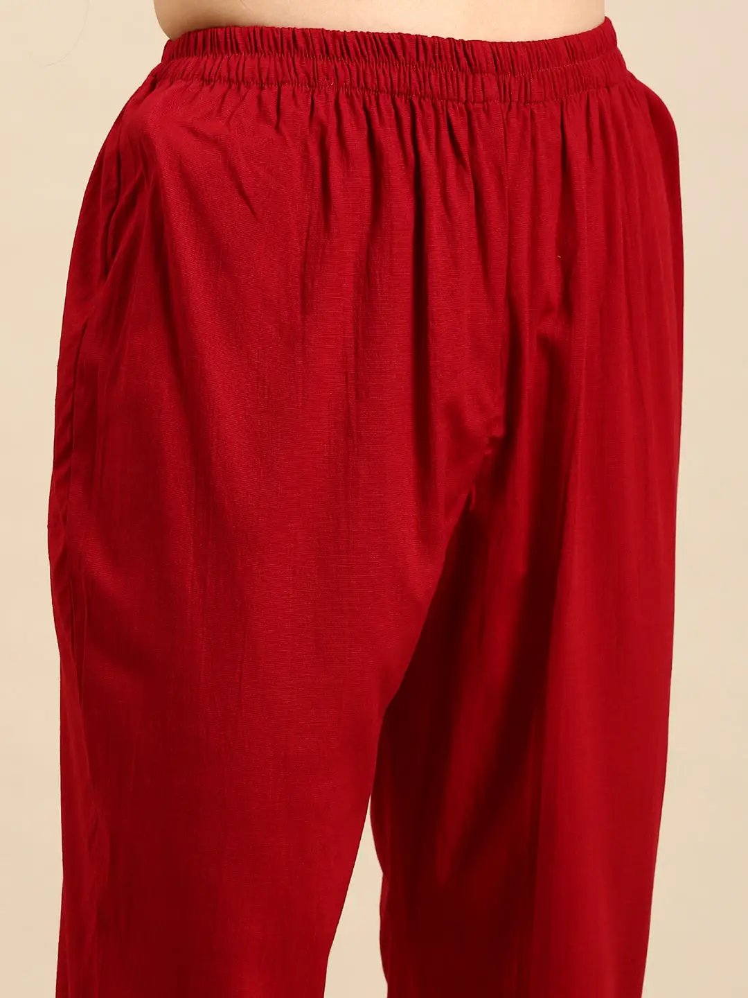 Women's Red Solid Kurta Set