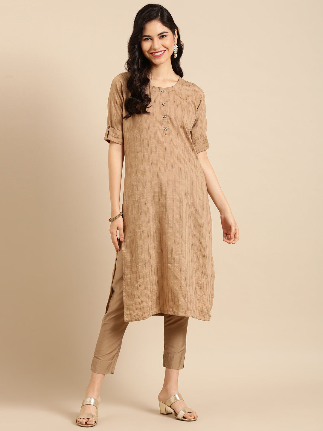 Women's Brown Solid Straight Kurta