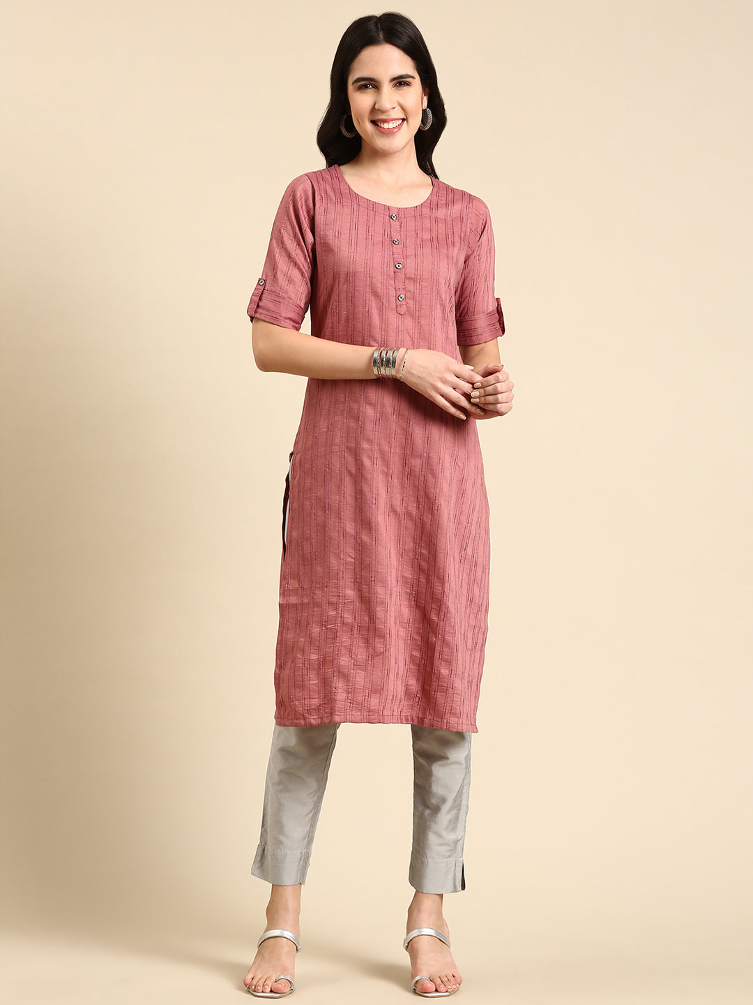 Women's Mauve Solid Straight Kurta