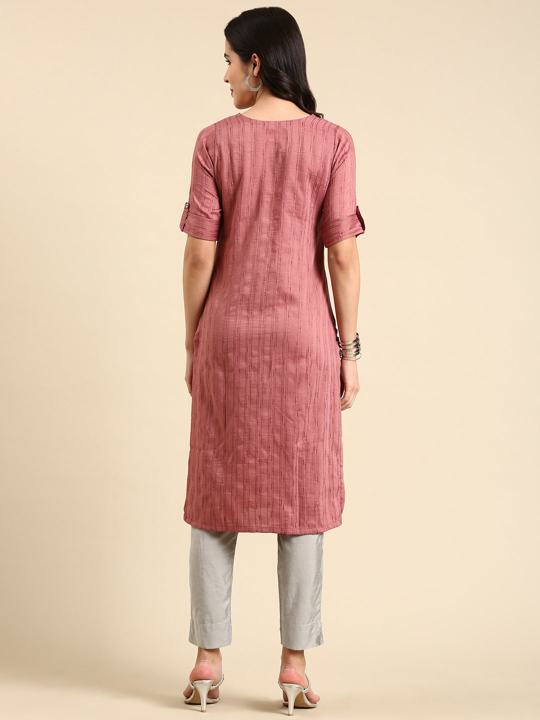 Women's Mauve Solid Straight Kurta