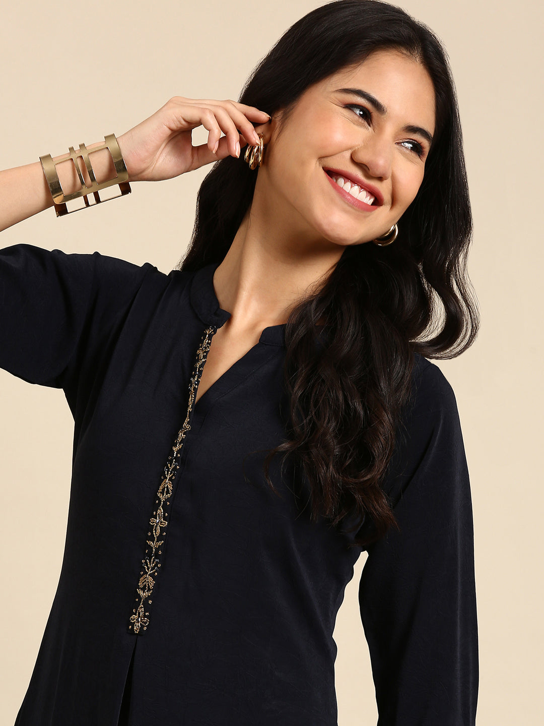 Women's Blue Solid Straight Kurta