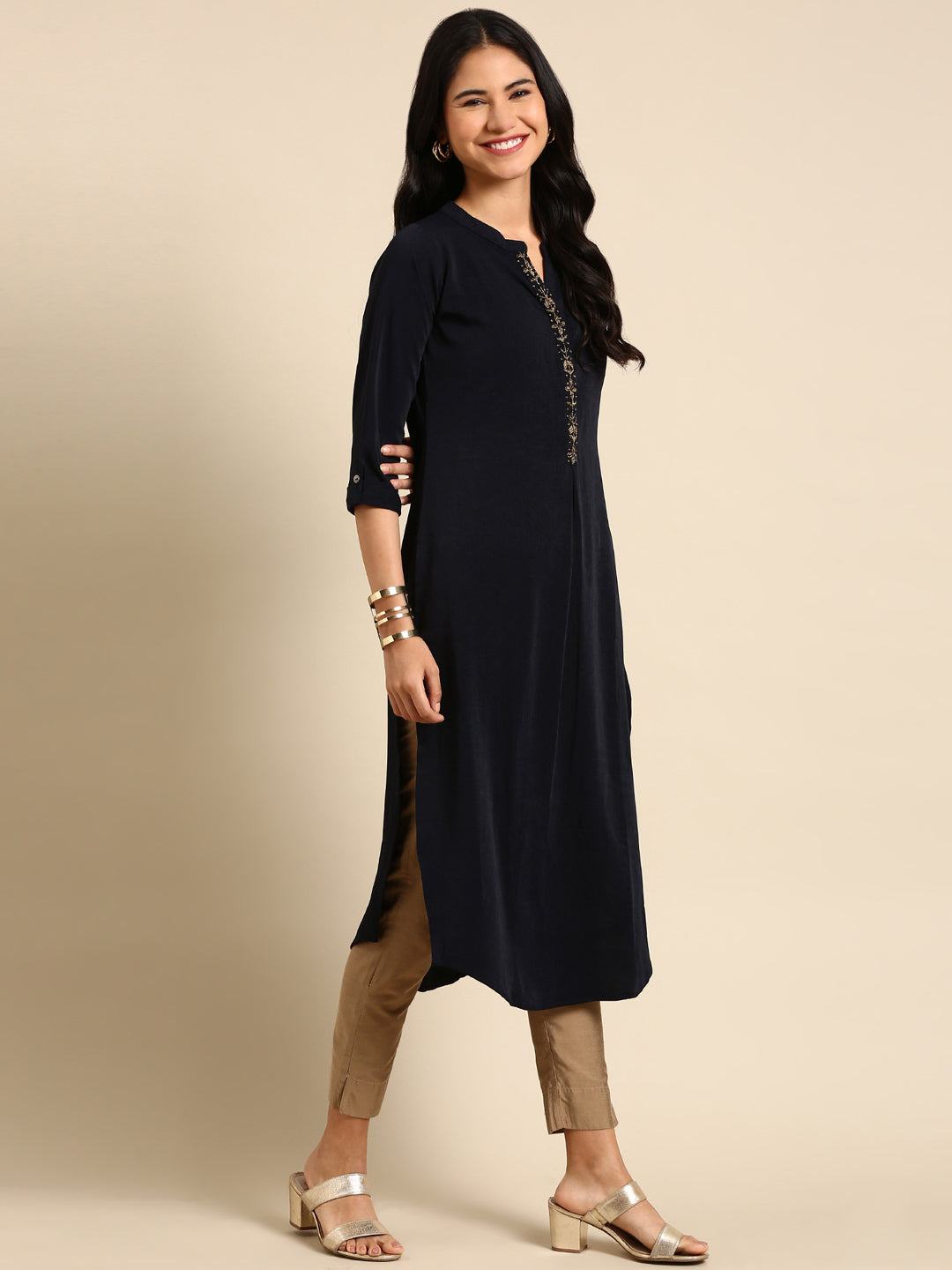 Women's Blue Solid Straight Kurta