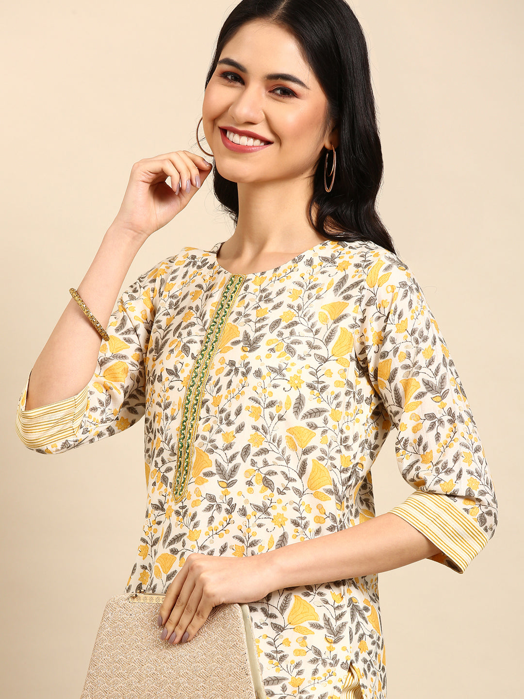 Women's Off White Printed  Kurta Set