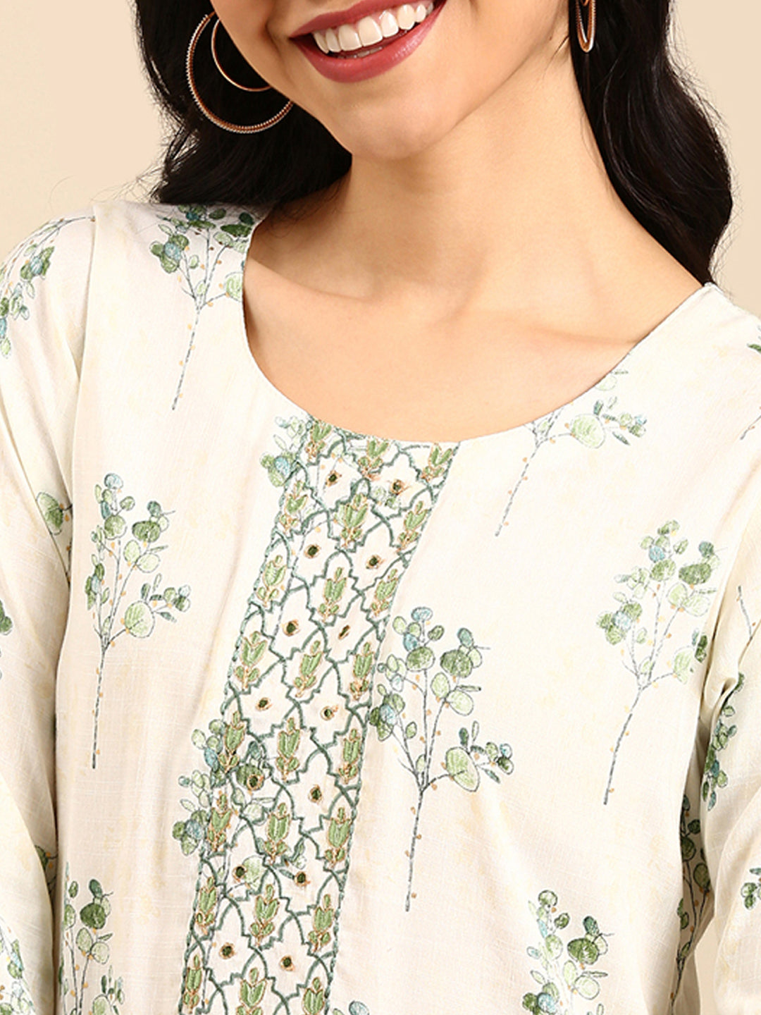 Women's Off White Printed  Kurta Set