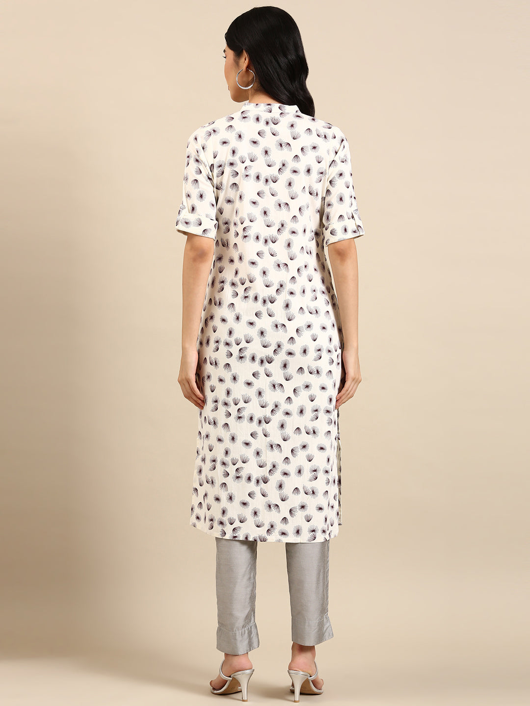 Women's Beige Printed Straight Kurta