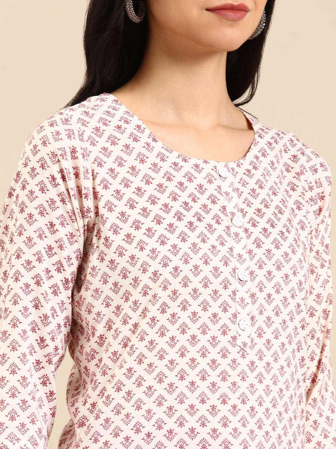 Women's Off White Printed Straight Kurta