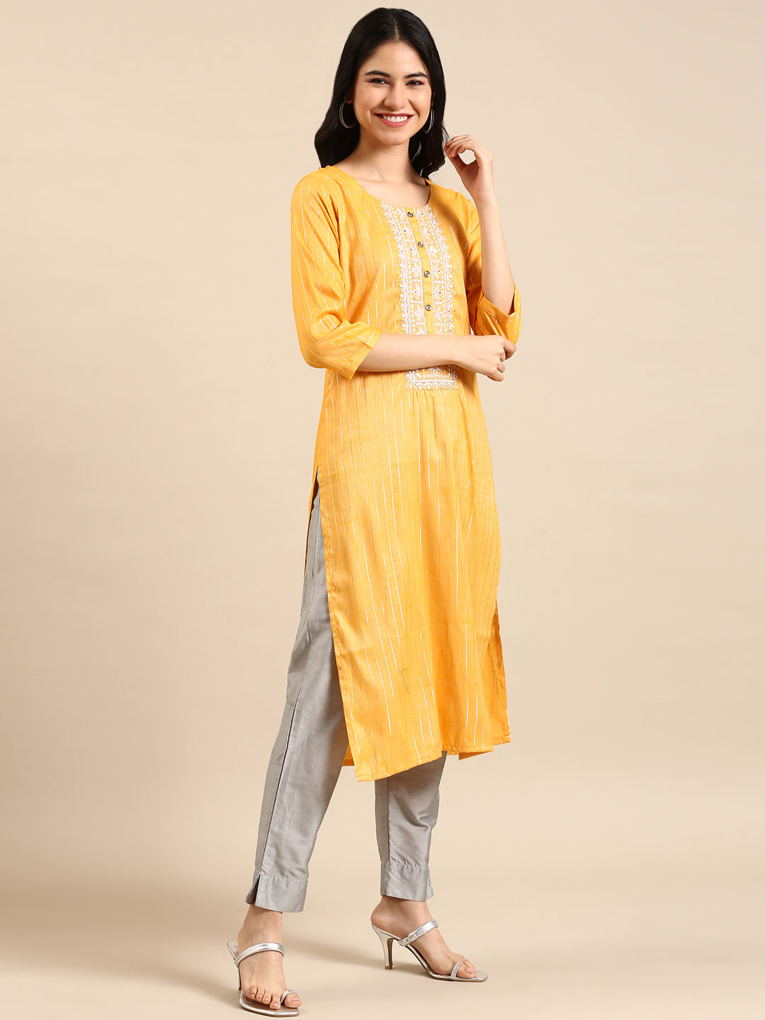 Women's Yellow Printed Straight Kurta