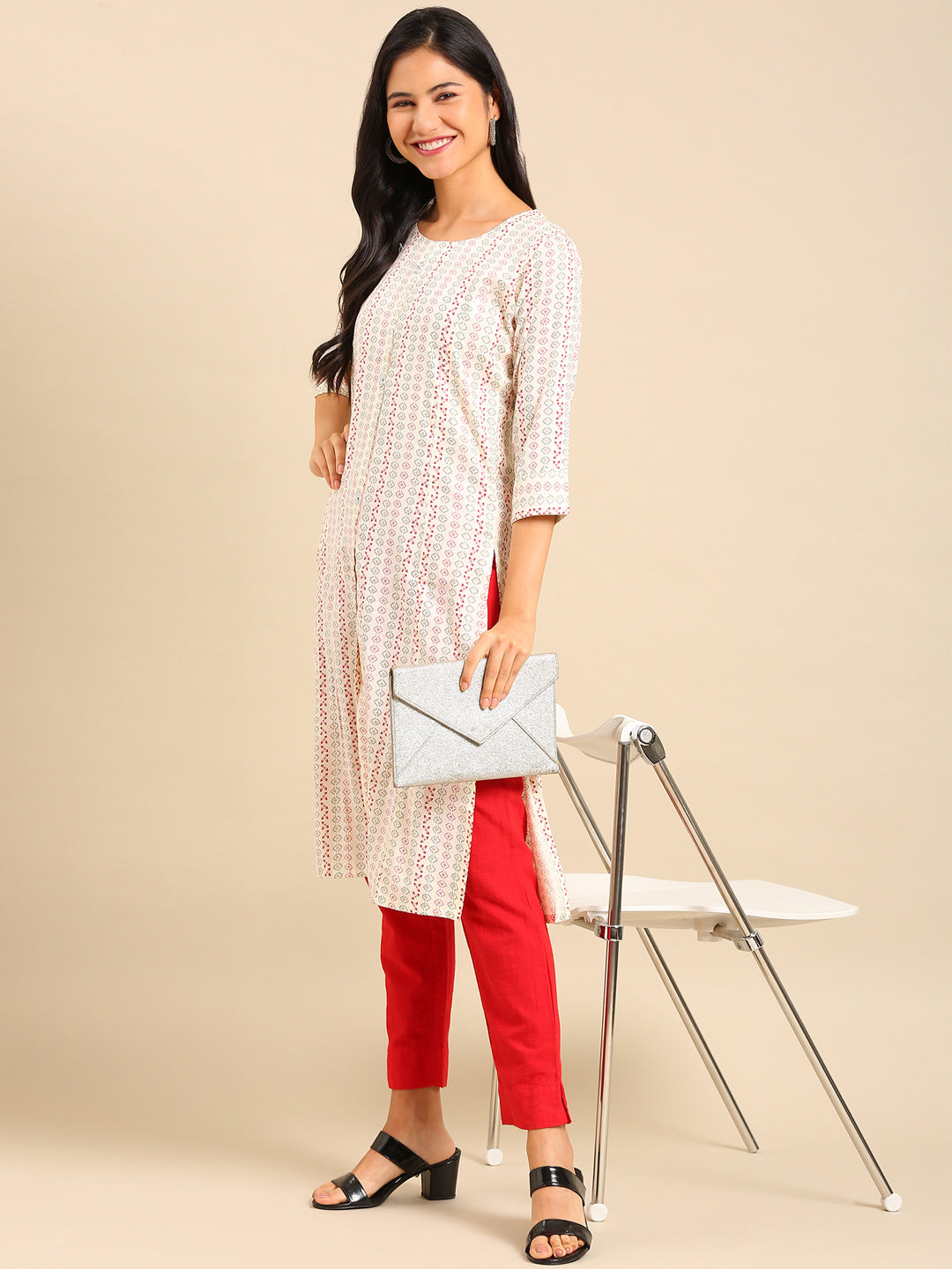 Women's White Printed Straight Kurta