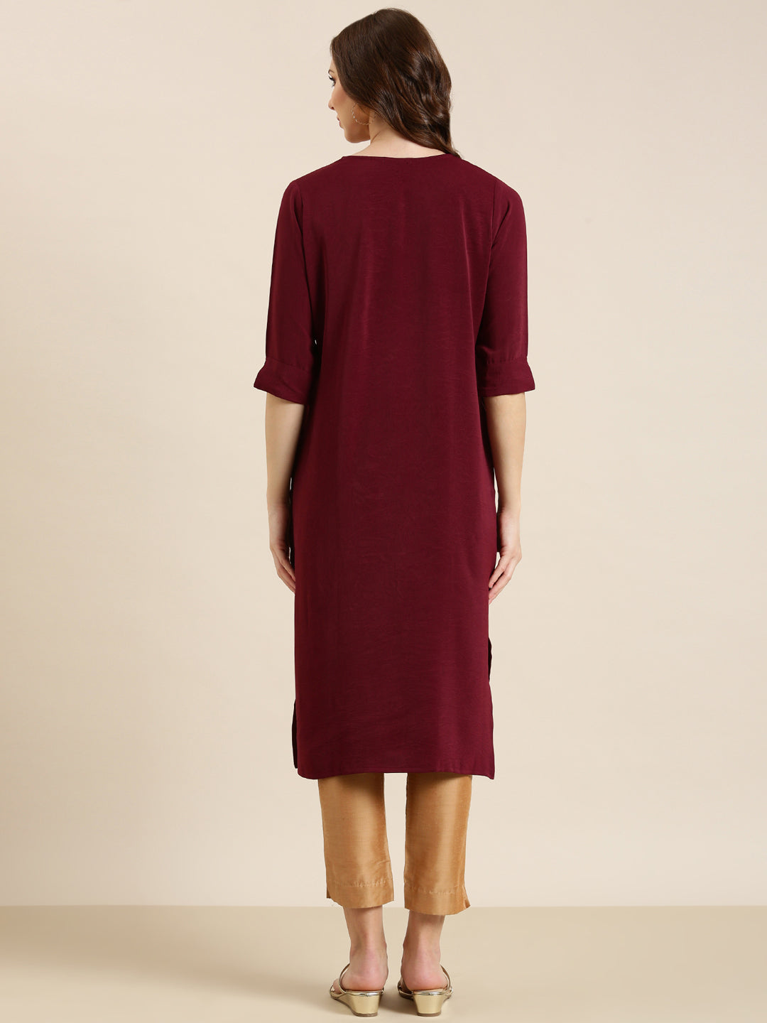 Women Maroon Solid Straight Kurta