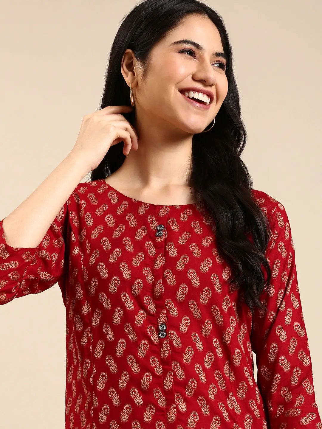 Women's Red Solid Straight Kurta