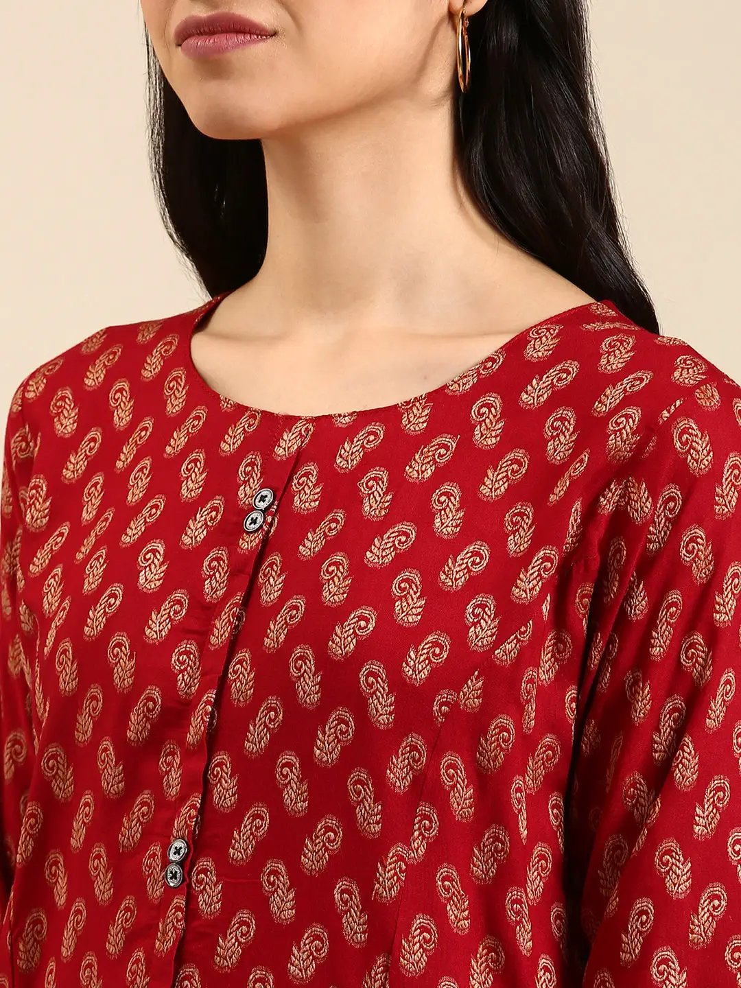 Women's Red Solid Straight Kurta