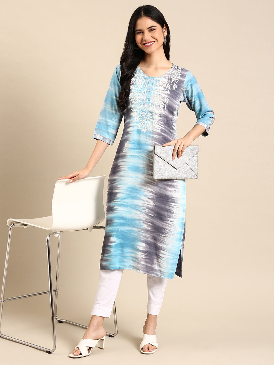 Women's Blue Printed Straight Kurta