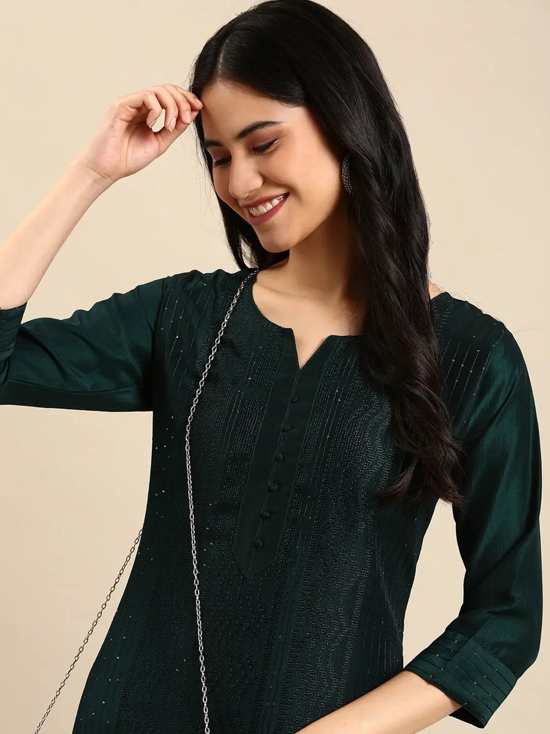 Women's Green Embellished Straight Kurta