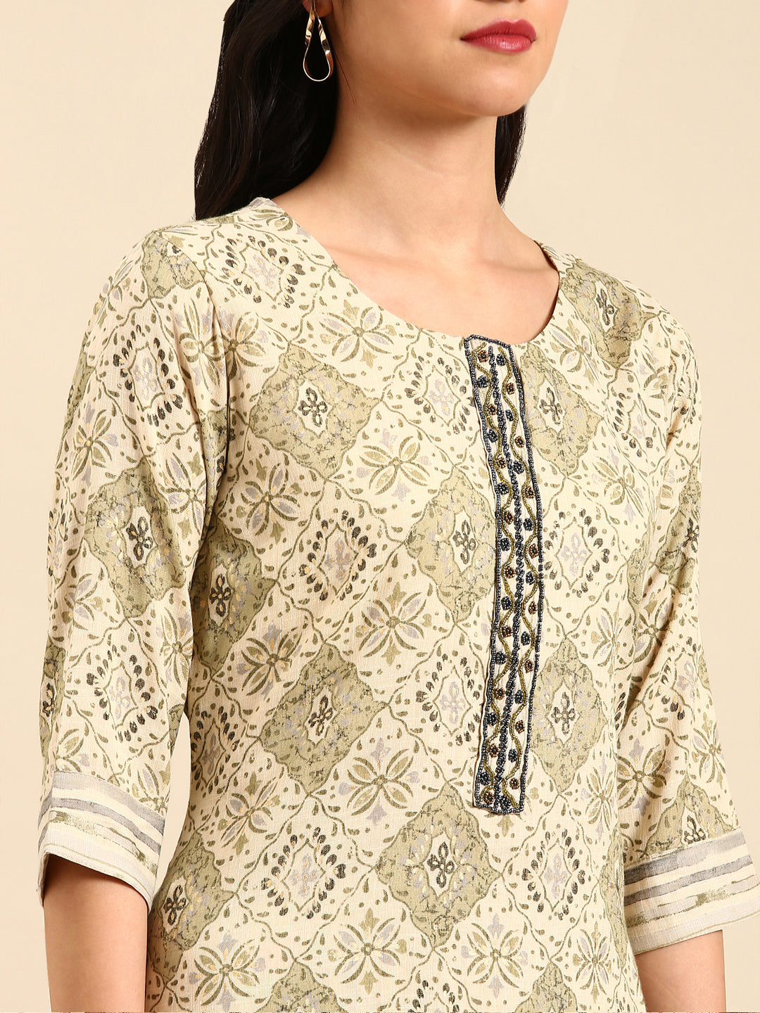 Women's Beige Printed Kurta Set