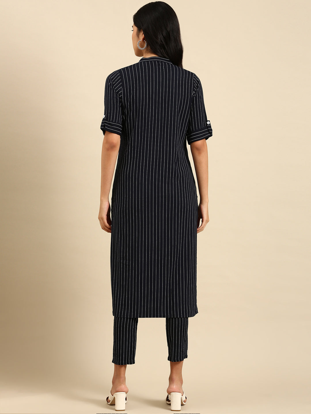 Women's Navy Blue Striped Kurta Set