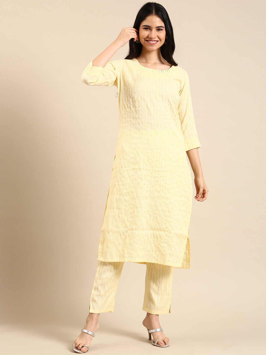 Women's Yellow Solid Kurta Set