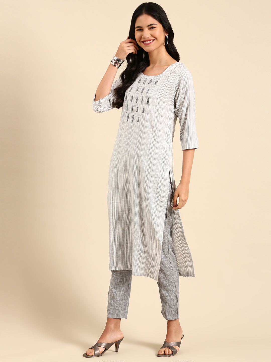 Women's Grey Striped Kurta Set