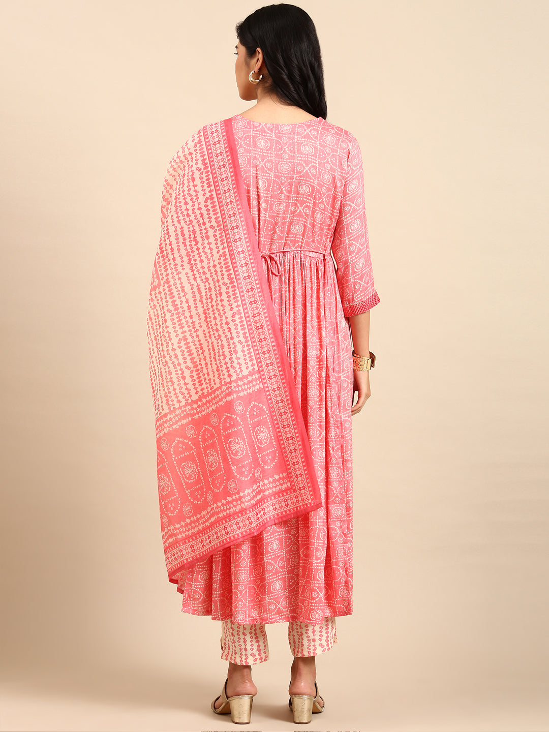 Women's Coral Bandhani Printed Sequinned Kurta Set With Dupatta