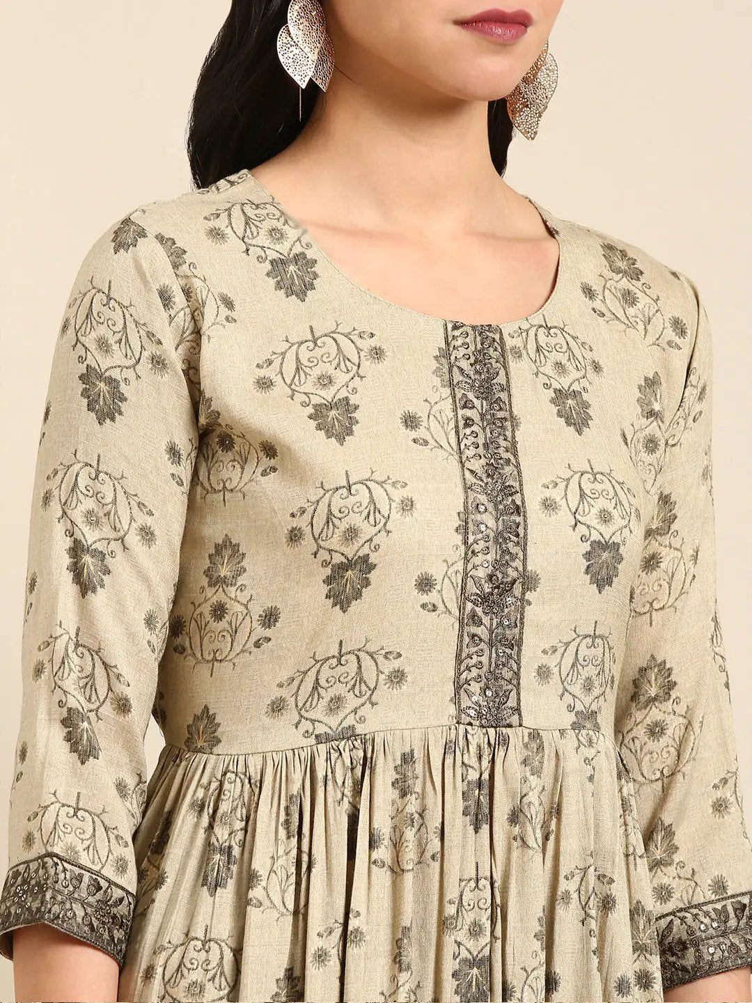 Women's Beige Printed Kurta Set