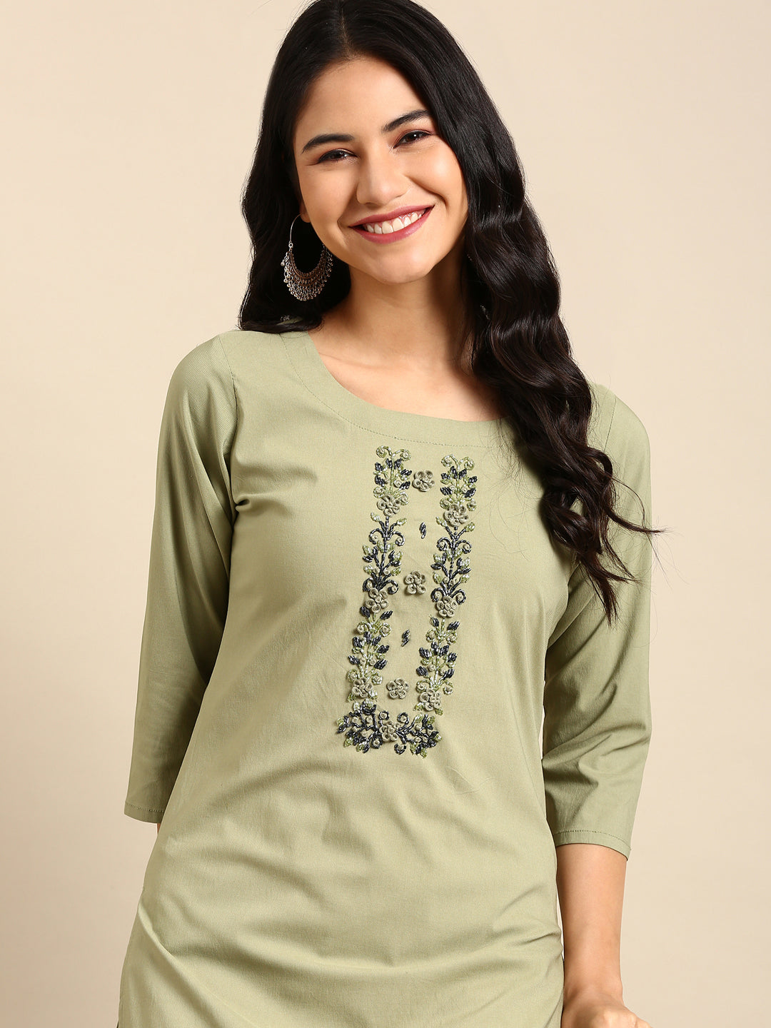 Women's Green Solid Straight Kurta