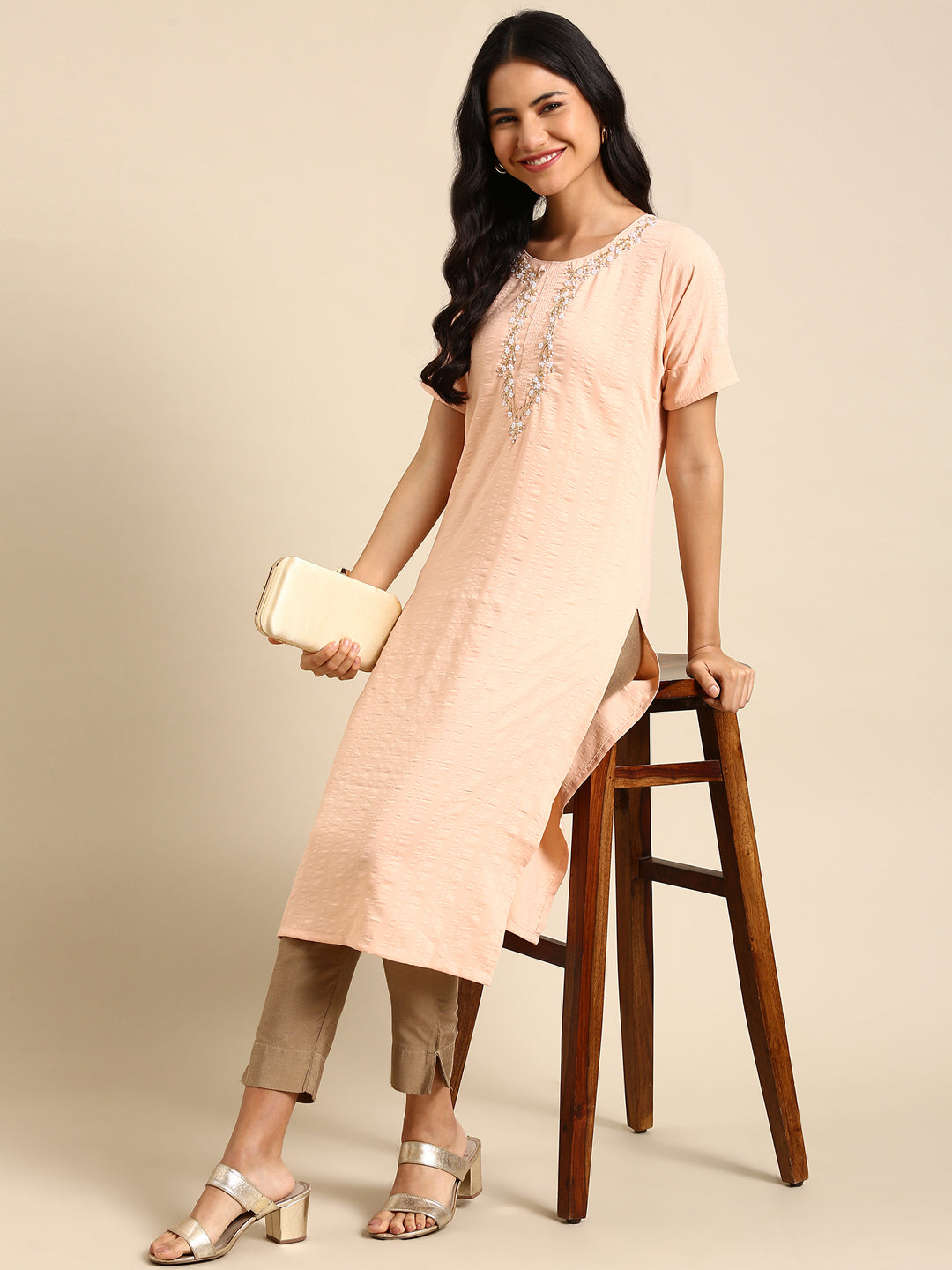 Women's Peach Printed Straight Kurta