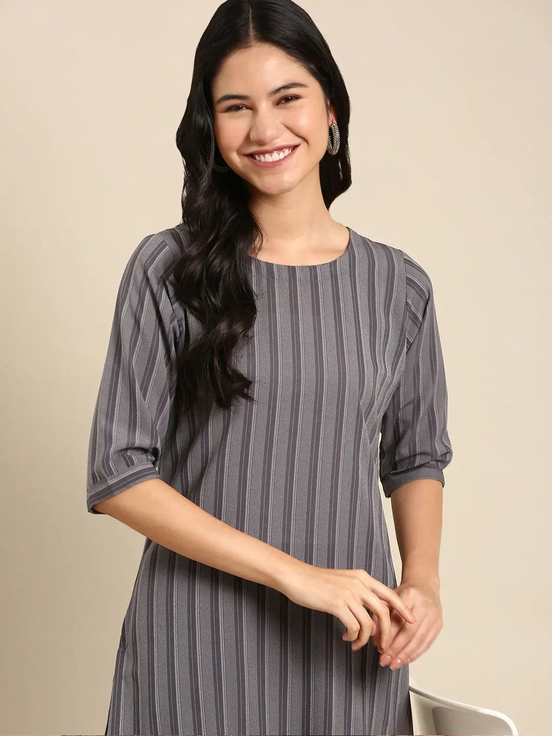 Women's Grey Solid Kurta Set