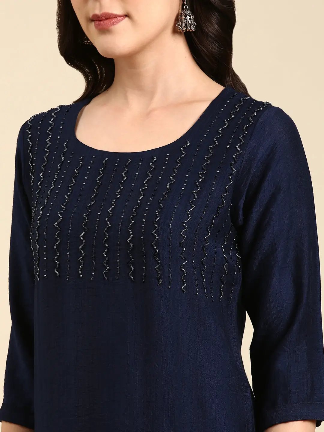 Women's Navy Blue Solid Straight Kurta