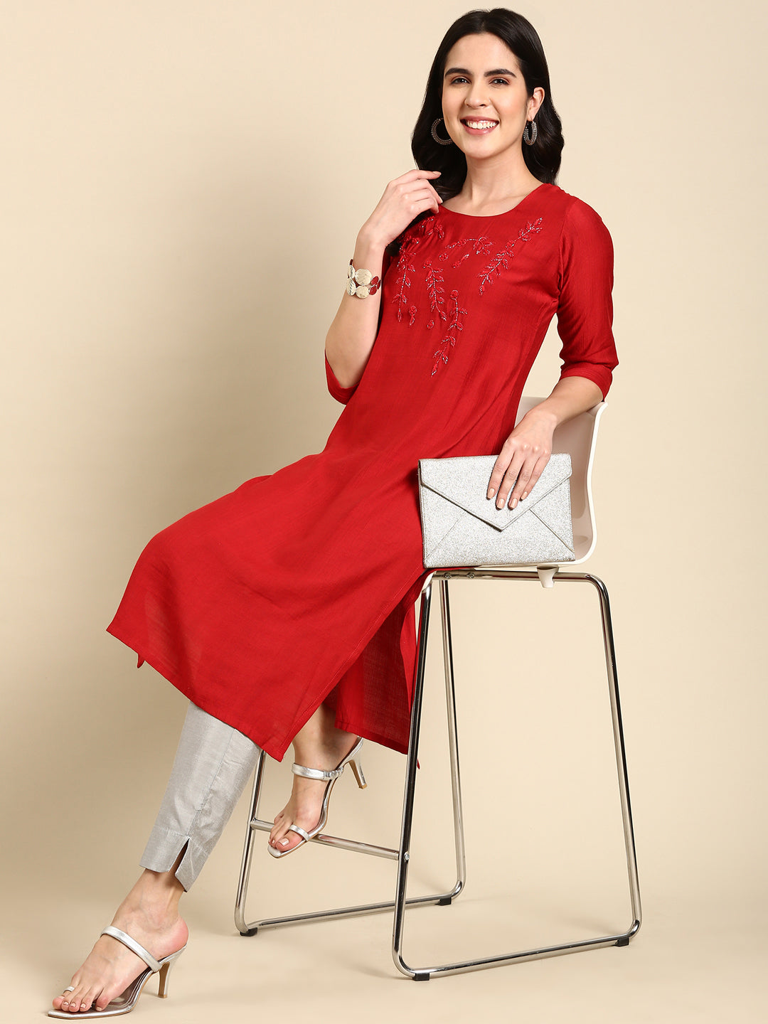 Women's Red Solid Straight Kurta