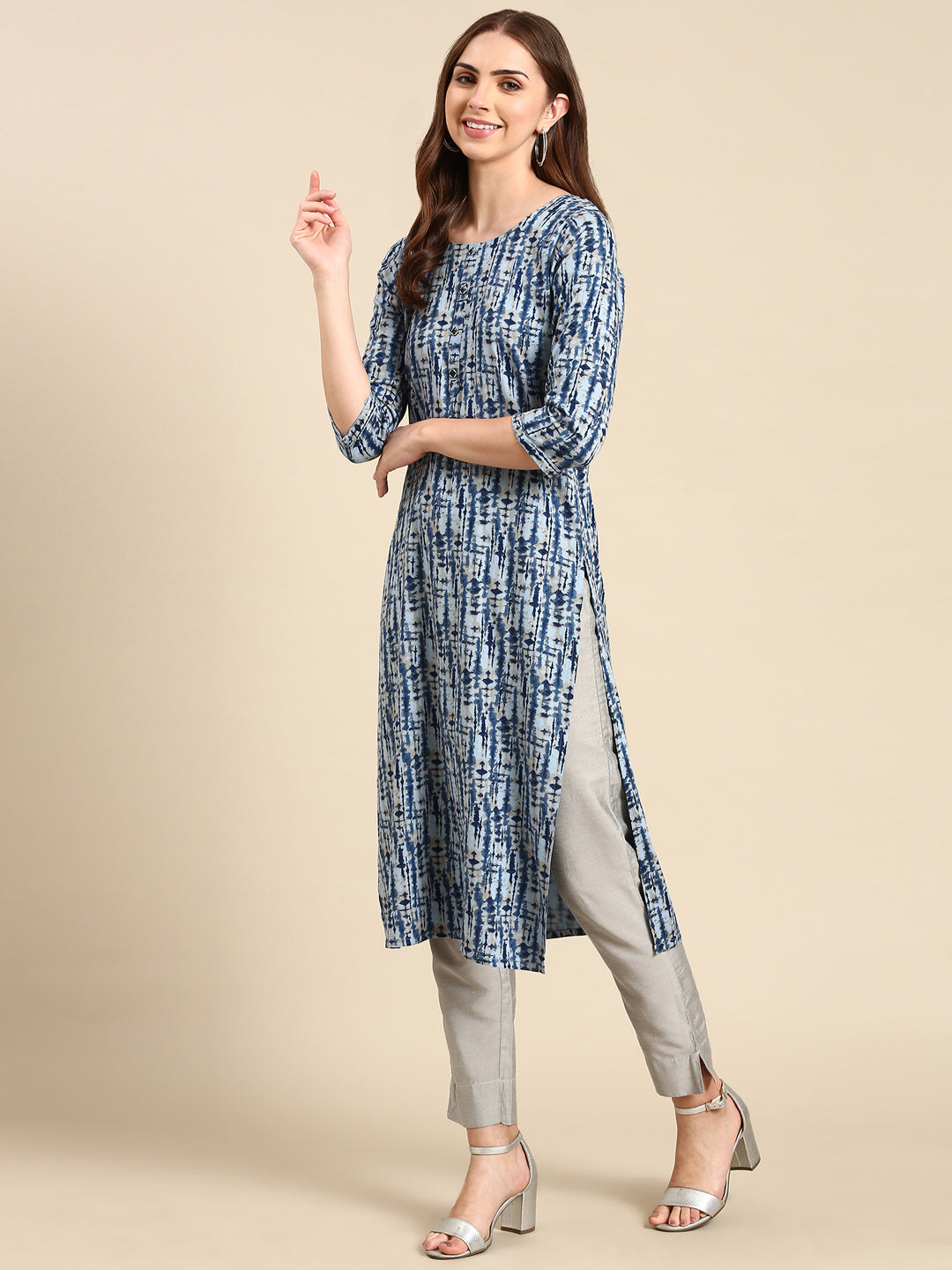 Women's Blue Printed Straight Kurta