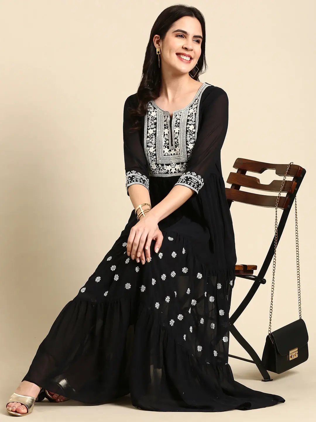 Women's Navy Blue Tiered Floral Embroidered Sequinned Anarkali Kurta