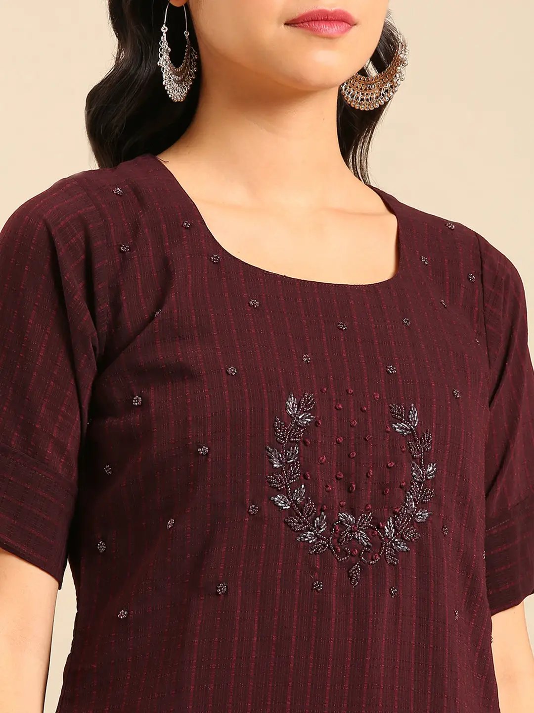 Women's Red Solid Straight Kurta